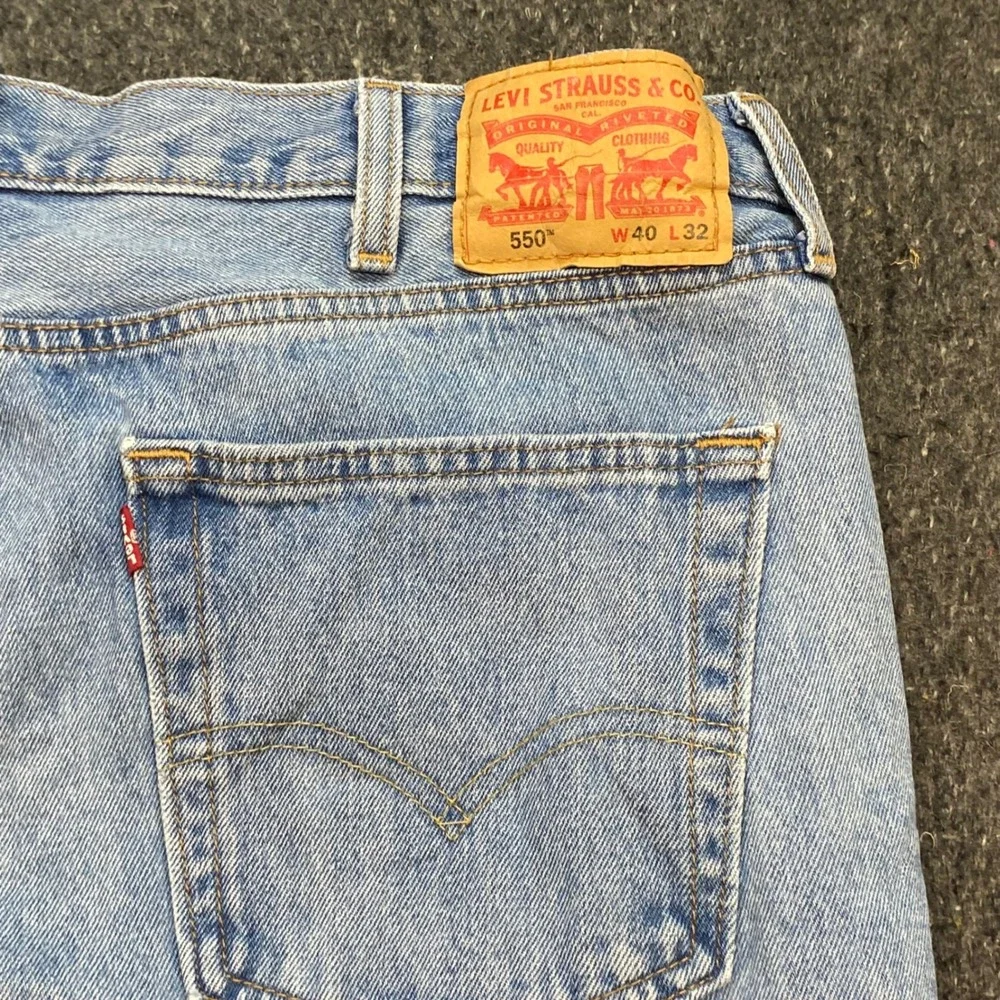 Levi 550 Relaxed Fit Jeans Sz‎ 40 Mens Blue Skater Streetwear Light Wash Denim